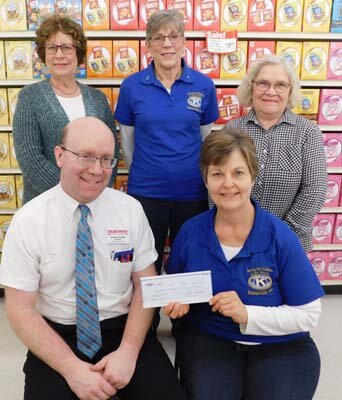 Fareway shoppers who rounded up their grocery bill to the nearest dollar between Monday, Jan. 27 and Saturday, Feb. 8 contributed a total of $967.75 to this year’s Food for Kidz, enough to assemble and package 6,451 meals. Food for Kidz will be held at the Stewartville Civic Center on Saturday, April 4 beginning at 10 a.m. Robert Hruska, grocery manager of Fareway, seated at left, presents the $967.75 check to Rita Oswald of the Stewartville Kiwanis Club, seated at right. The Kiwanis Club sponsors Food For Kidz. Other Kiwanis Club members, standing in back, include, from left, Carol Youdas, Marge Reimers and Janice Hagen.
