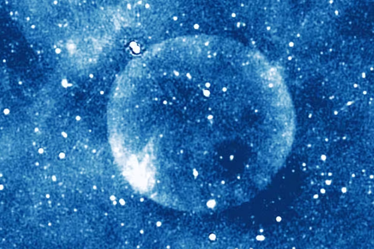 Astronomers Unravel the Mystery of 'Teleios': A Perfectly Circular Radio Object in Our Galaxy
